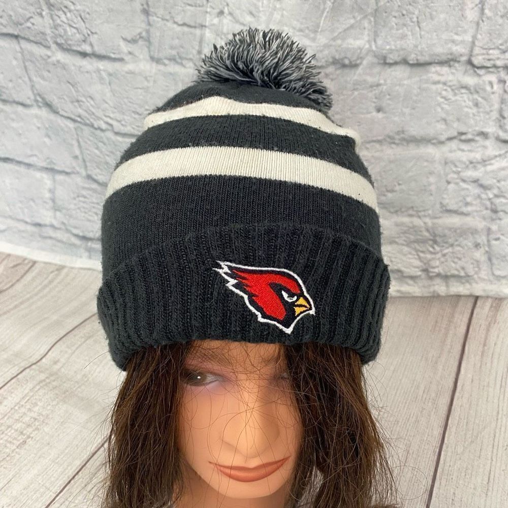 Under Armour youth OS B&W stripe cuff beanie w/pom Pom & Cardinal logo